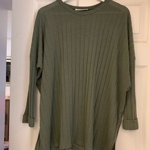 Carly Jean Los Angeles Evelyn Sweater